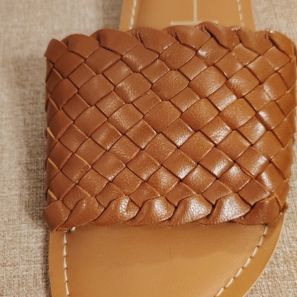Beach by Matisse Tan Woven Slide Sandals - Picture 3 of 5